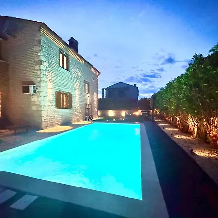 Lena In Istria Villa *